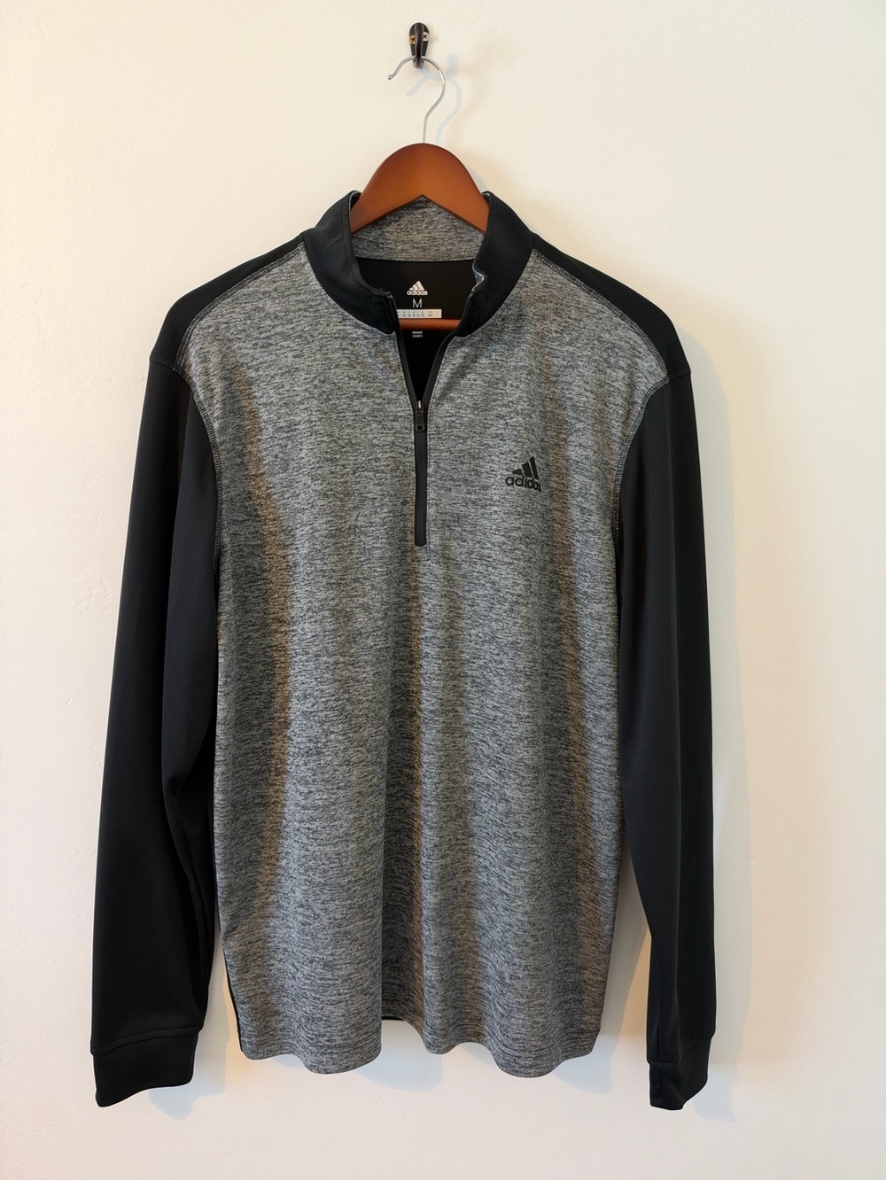 Adidas Men's M Gray/Black Quarter-Zip Performance Sweater